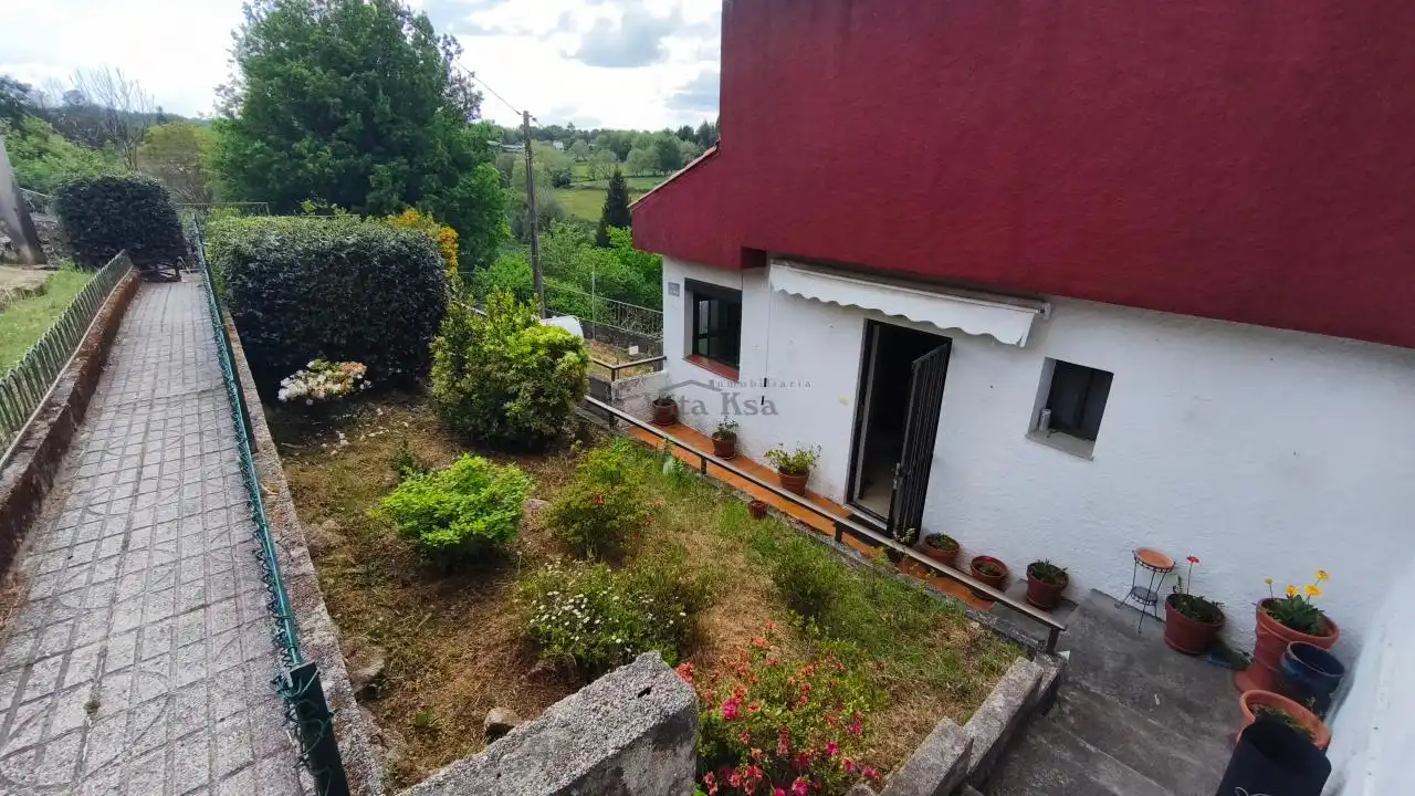 Chalet con jardín en venta en Nogueira de Ramuín, imagen 7