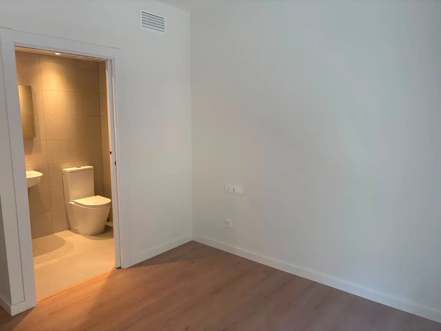 Apartament de lloguer a Carrer del Castell, Can Fatjó - Sant Jordi Park - Plana del Castell