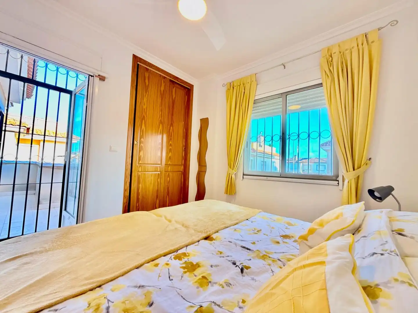 Bedroom of Detached homes for sale in Pilar de la Horadada  with Air Conditioner, Private garden and Terrace