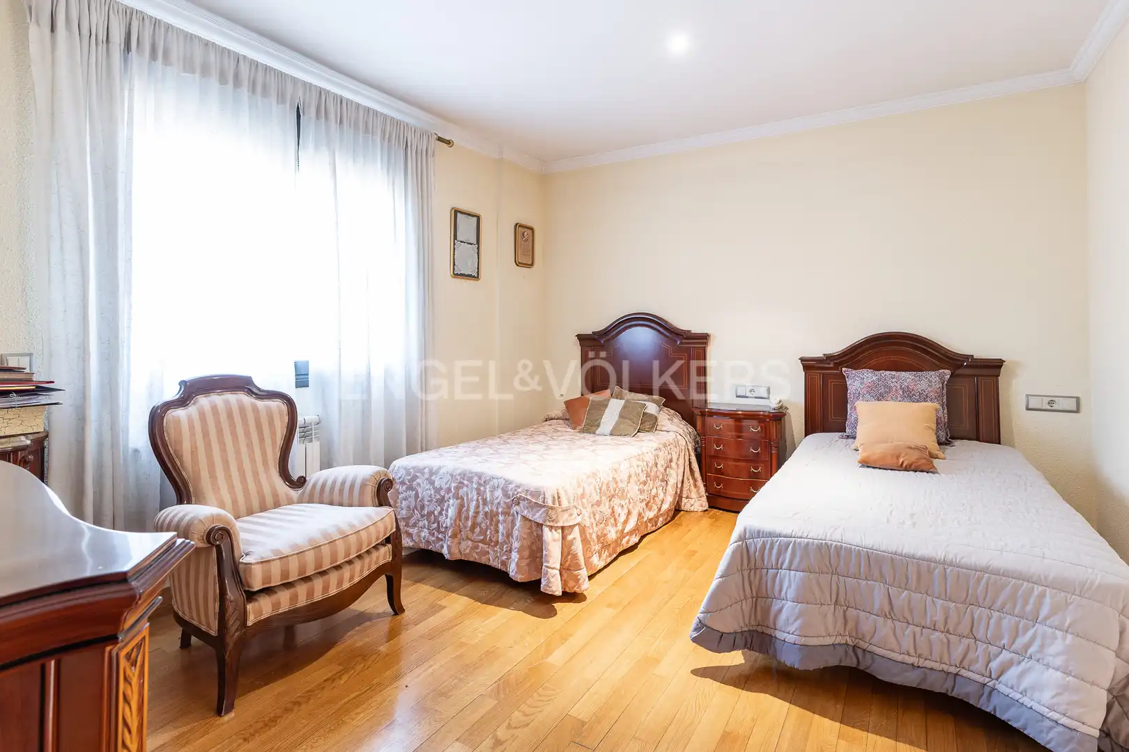 Habitación de Dúplex en venta en Arenys de Mar con Aire acondicionado, Calefacción y Parquet