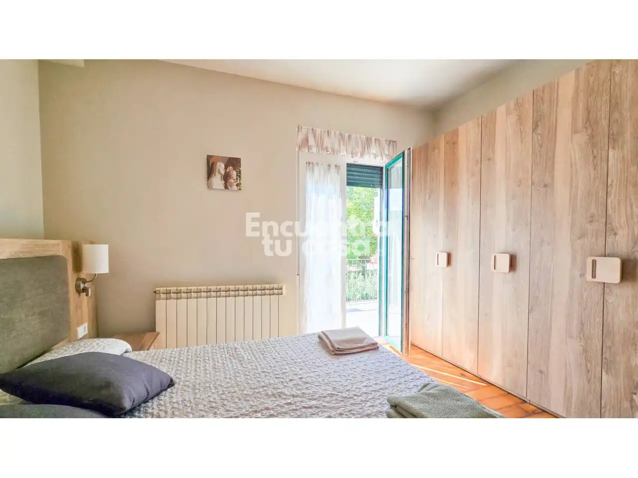 Habitación de Casa o chalet en venta en Puente la Reina / Gares con Aire acondicionado, Calefacción y Parquet