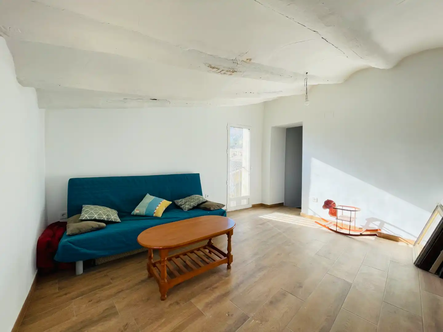 Sala de estar de Casa adosada en venta en Magallón con Amueblado