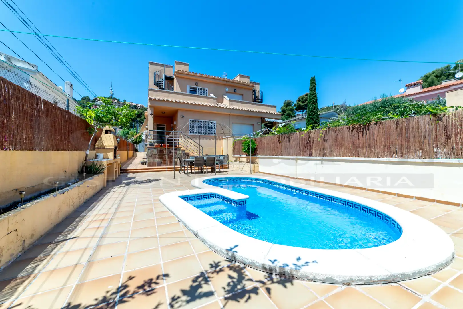 Vista exterior de Casa adosada en venta en Calafell con Aire acondicionado, Calefacción y Jardín privado