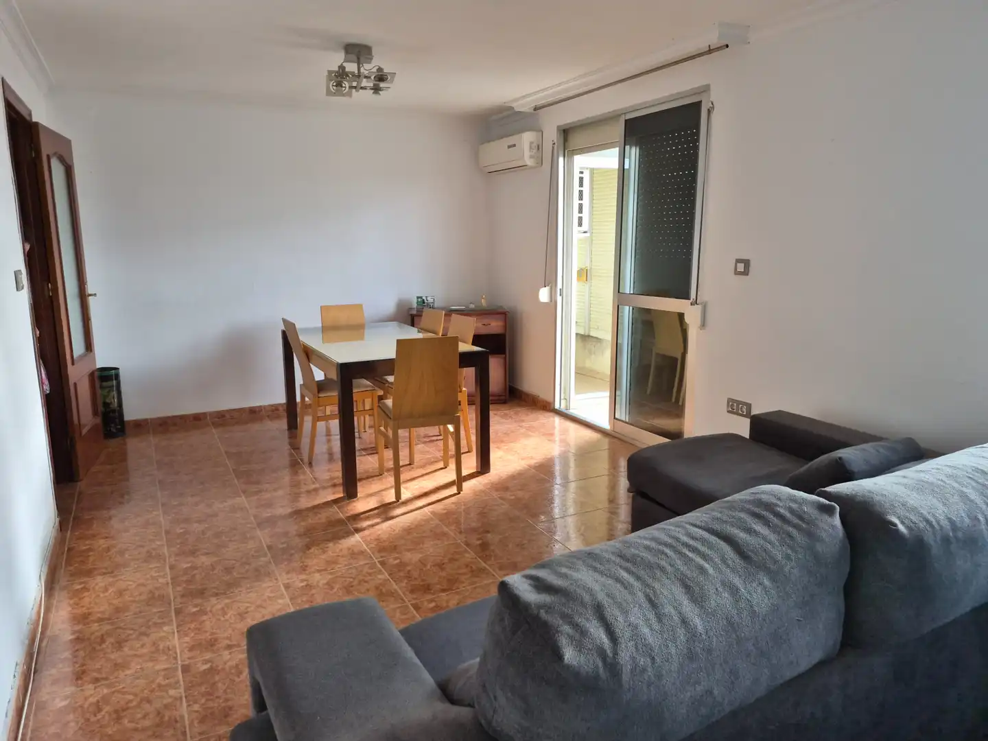 Living room of Flat for sale in Sevilla  with Balcony