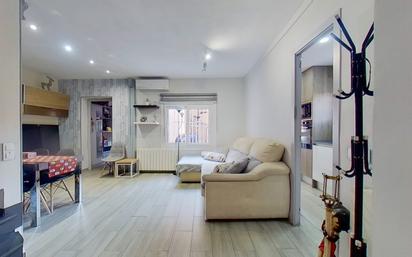 Living room of House or chalet for sale in Sabadell  with Air Conditioner, Terrace and Balcony