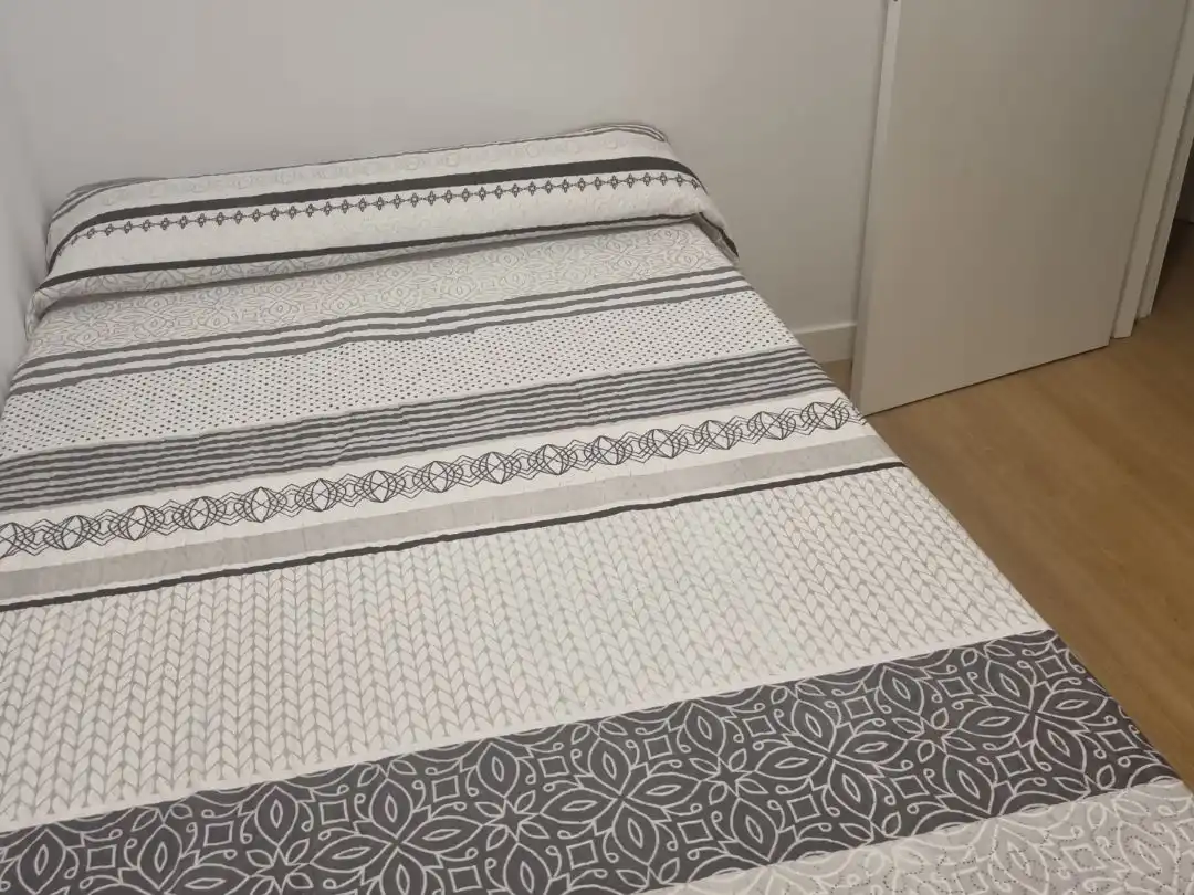Habitación de Piso para compartir en Madrid con Aire acondicionado, Calefacción y Parquet