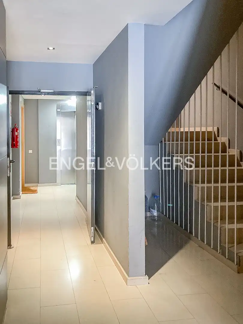 Piso en venta en Barcelona con Aire acondicionado, Calefacción y Parquet