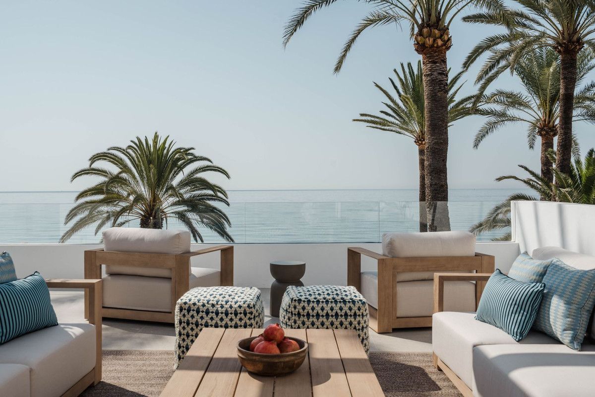 Terrace of Single-family semi-detached for sale in Marbella  with Air Conditioner, Private garden and Terrace