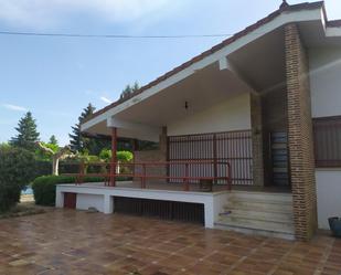 Terrassa de Finca rústica en venda en Villamuriel de Cerrato amb Calefacció, Jardí privat i Piscina comunitària