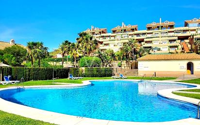 Jardí de Casa o xalet en venda en La Alcaidesa amb Aire condicionat, Terrassa i Piscina comunitària