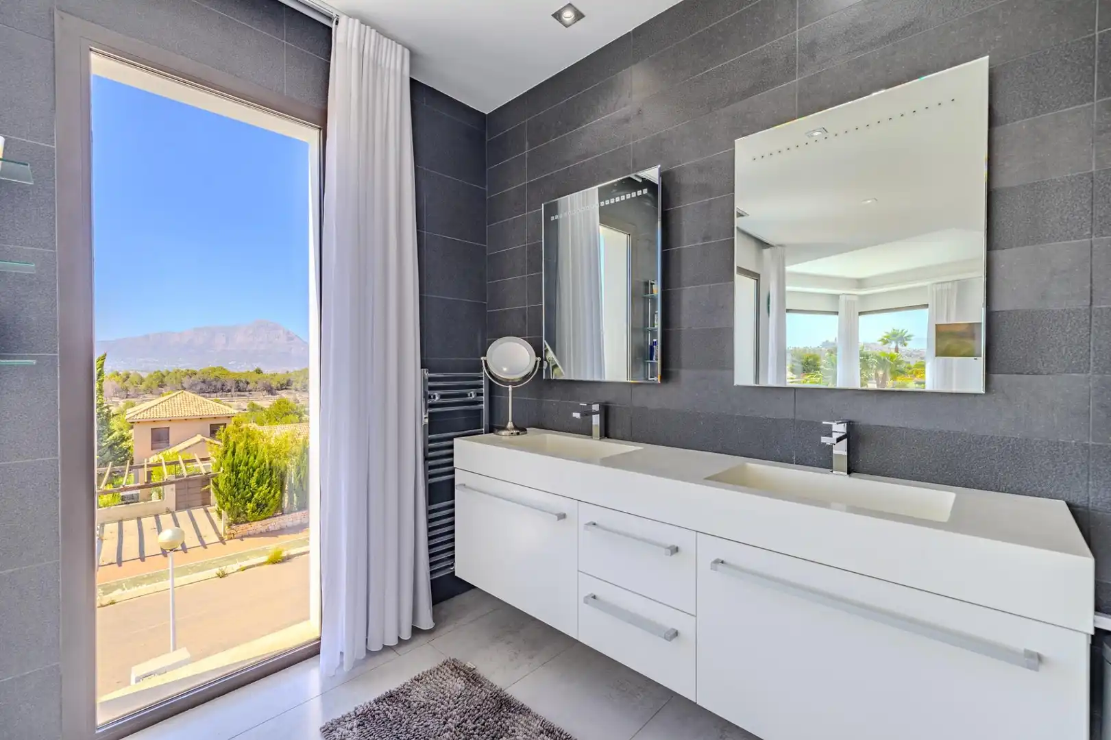 Bathroom of Houses for sale in Jávea / Xàbia  with Air Conditioner, Heating and Private garden