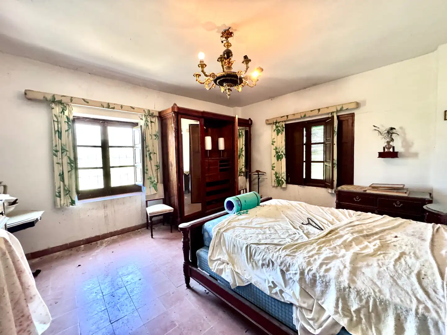 Habitación de Casa o chalet en venta en Granada con Jardín privado, Terraza y Trastero