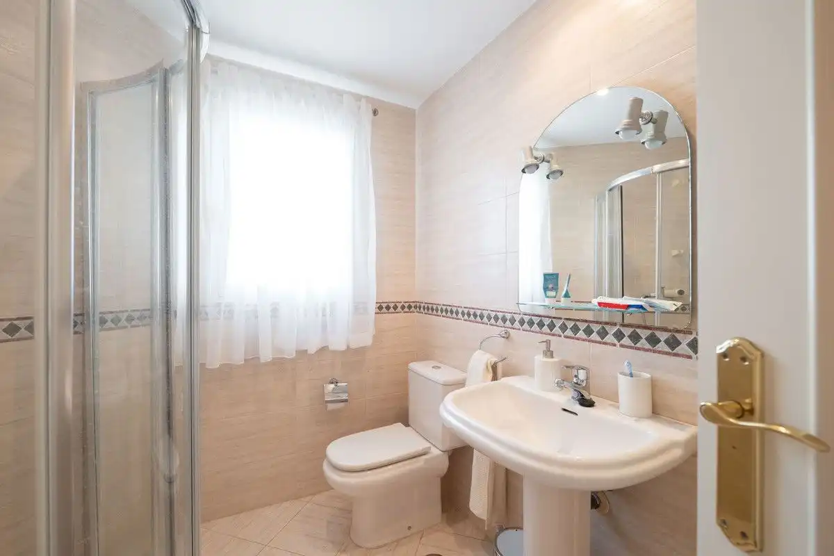 Apartamento de alquiler en Bel - Air