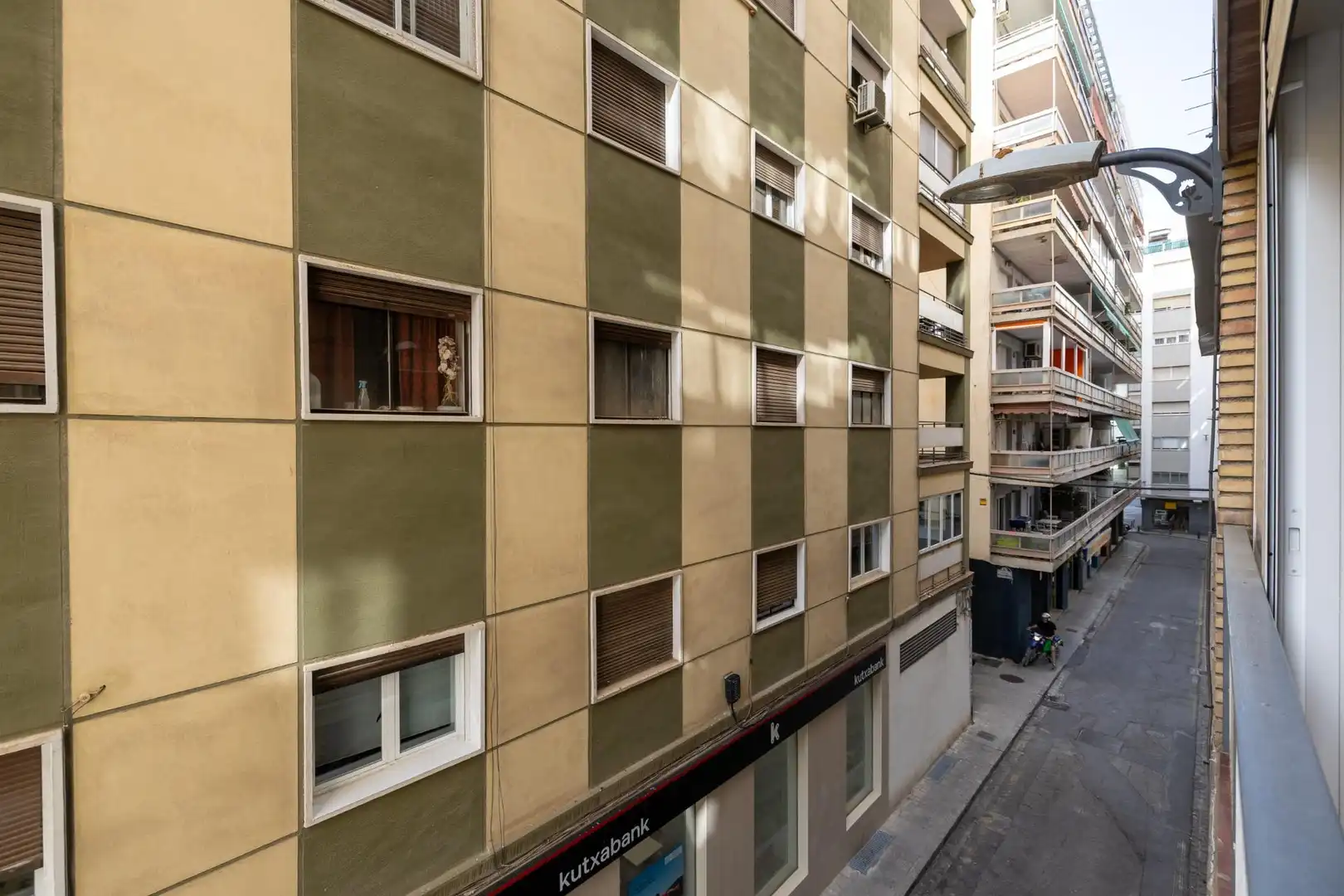 Vista exterior de Pis en venda en Granada amb Aire condicionat, Calefacció i Balcó