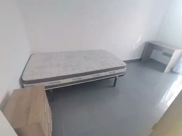 Habitación de Ático para compartir en Almería con Terraza, Amueblado y Horno