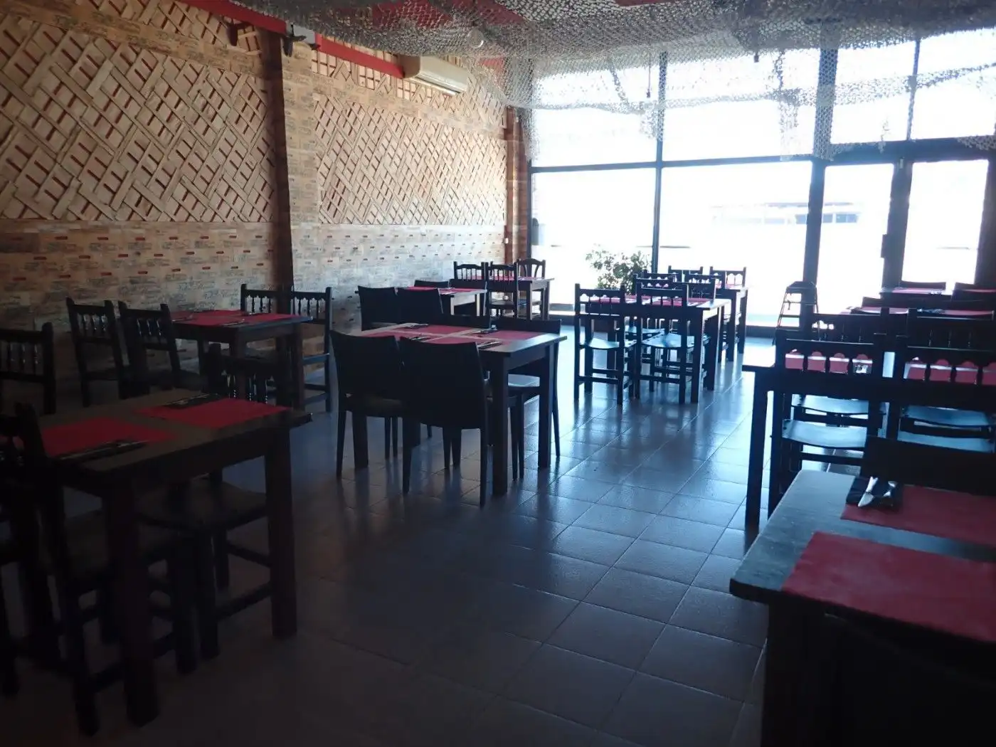 Local en traspaso en Cardedeu con Aire acondicionado, Calefacción y Terraza