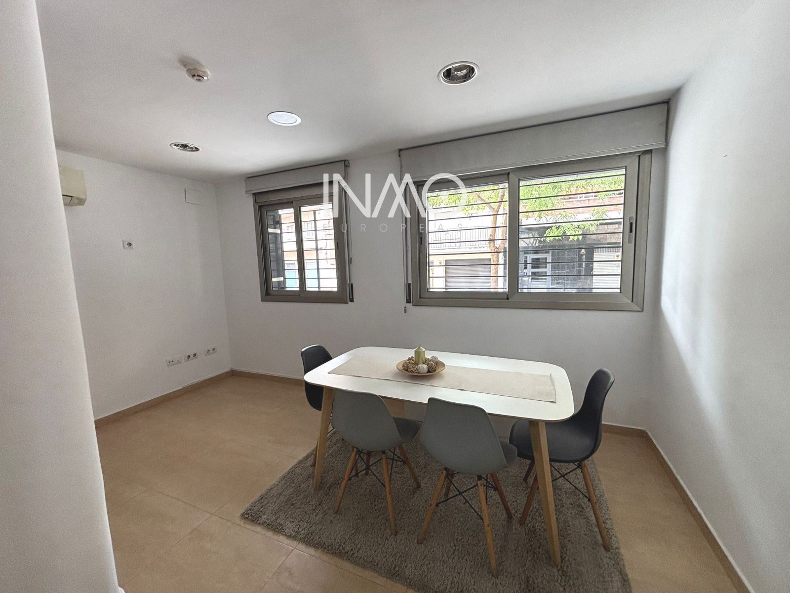Exterior view of Flat for sale in Montcada i Reixac  with Air Conditioner and Terrace