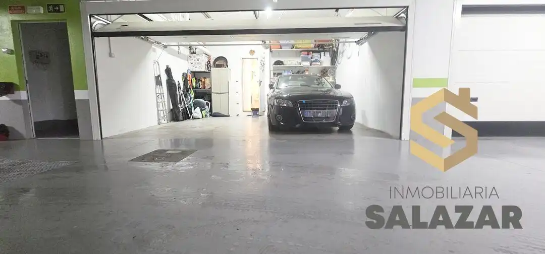 Parking de Dúplex en venta en Getxo  con Calefacción, Jardín privado y Terraza