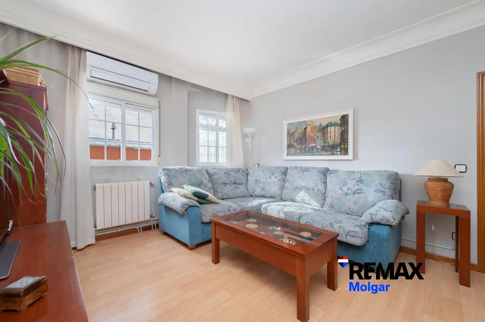 Living room of Flat for sale in Madrid  with Air Conditioner, Heating and Furnished