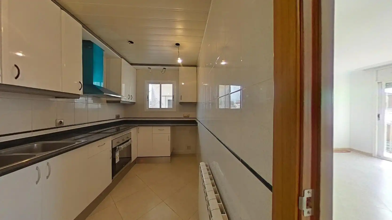 Cocina de Piso en venta en Terrassa con Calefacción