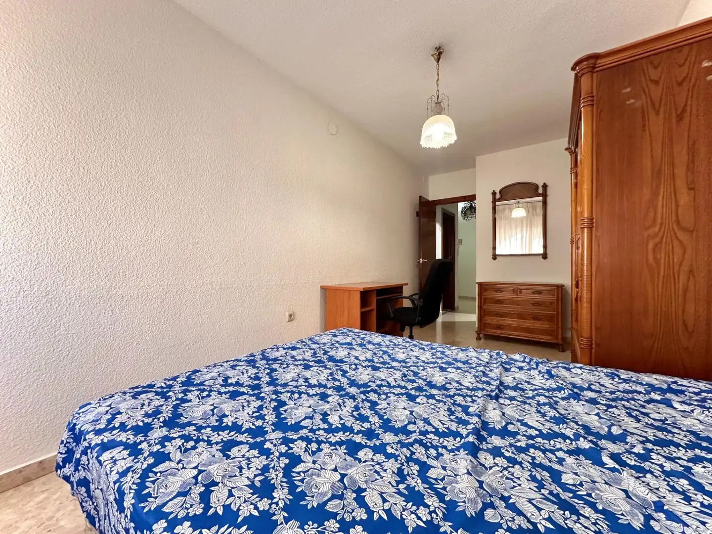Habitación de Piso en venta en Granada con Aire acondicionado, Calefacción y Terraza