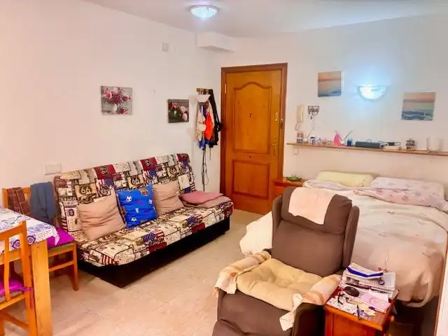 Sala d'estar de Estudi en venda en Mont-roig del Camp amb Aire condicionat, Calefacció i Piscina comunitària