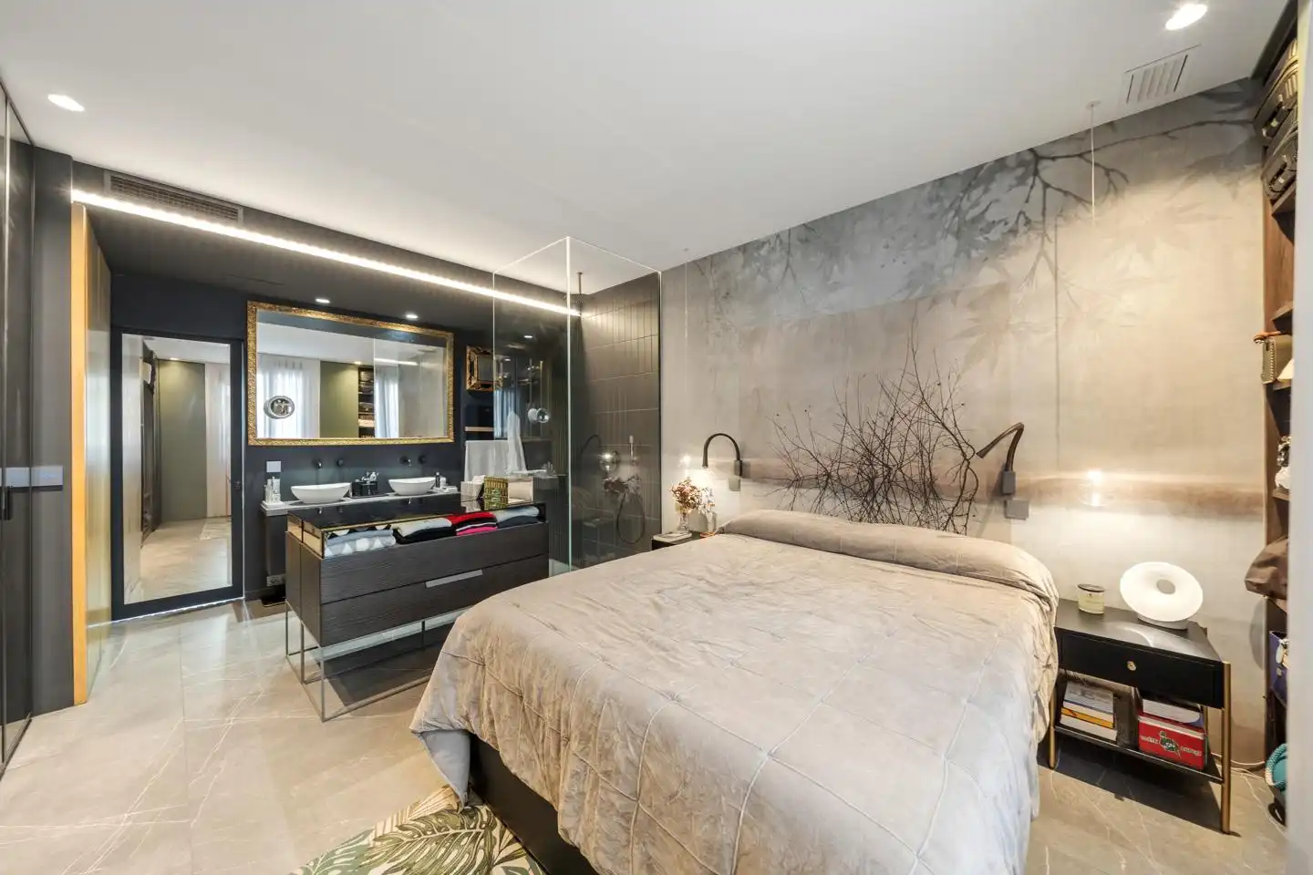 Schlafzimmer von Erdgeschoss zum Verkauf in Madrid mit Klimaanlage, Privatgarten und Terrasse