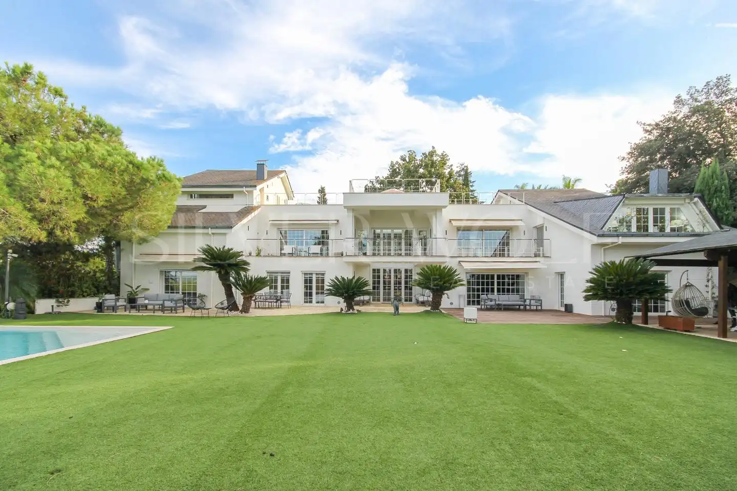 Exterior view of Houses for sale in Sant Cugat del Vallès  with Air Conditioner, Heating and Private garden