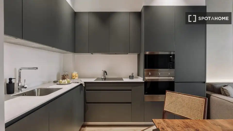 Cocina de Piso de alquiler en Barcelona con Aire acondicionado, Calefacción y Amueblado