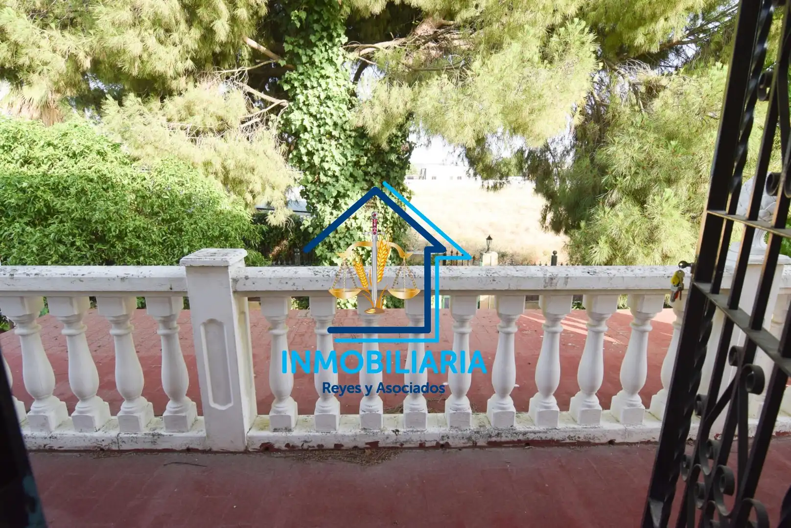 Jardí de Pis en venda en Córdoba amb Aire condicionat, Moblat i Alarma