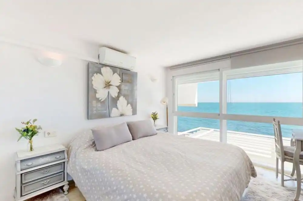 Bedroom of Duplexes for sale in Estepona  with Air Conditioner, Terrace and Swimming Pool