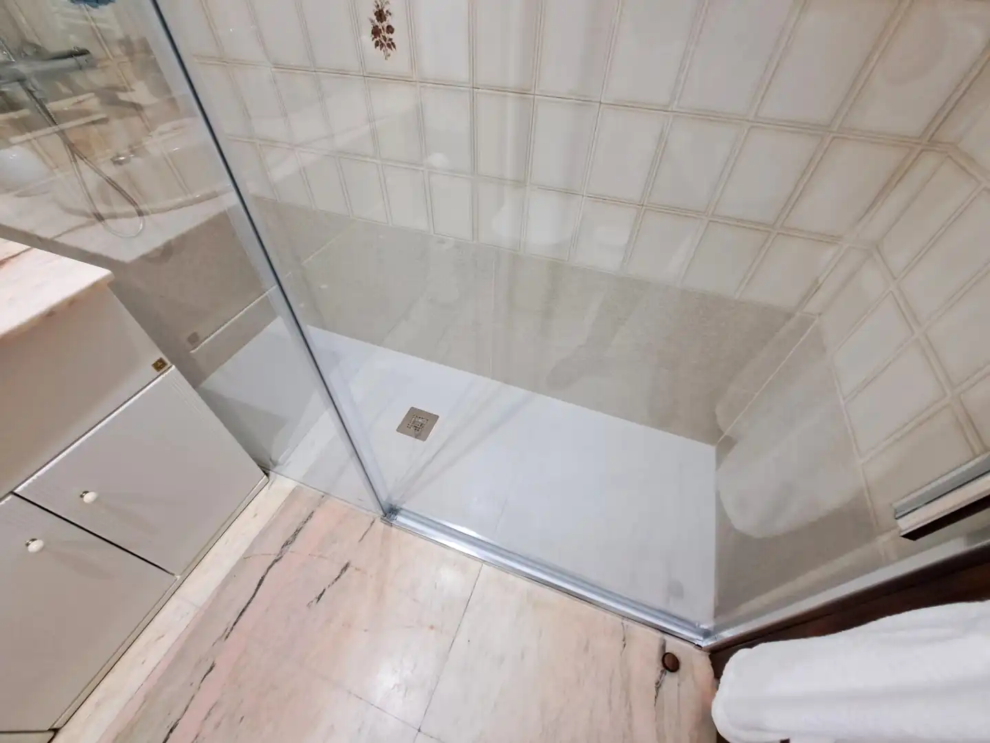 Baño de Piso en venta en Haro con Calefacción, Terraza y Trastero