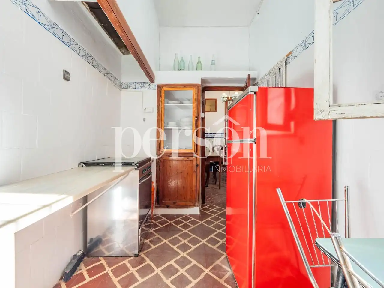 Küche von Erdgeschoss zum Verkauf in Valencia mit Terrasse