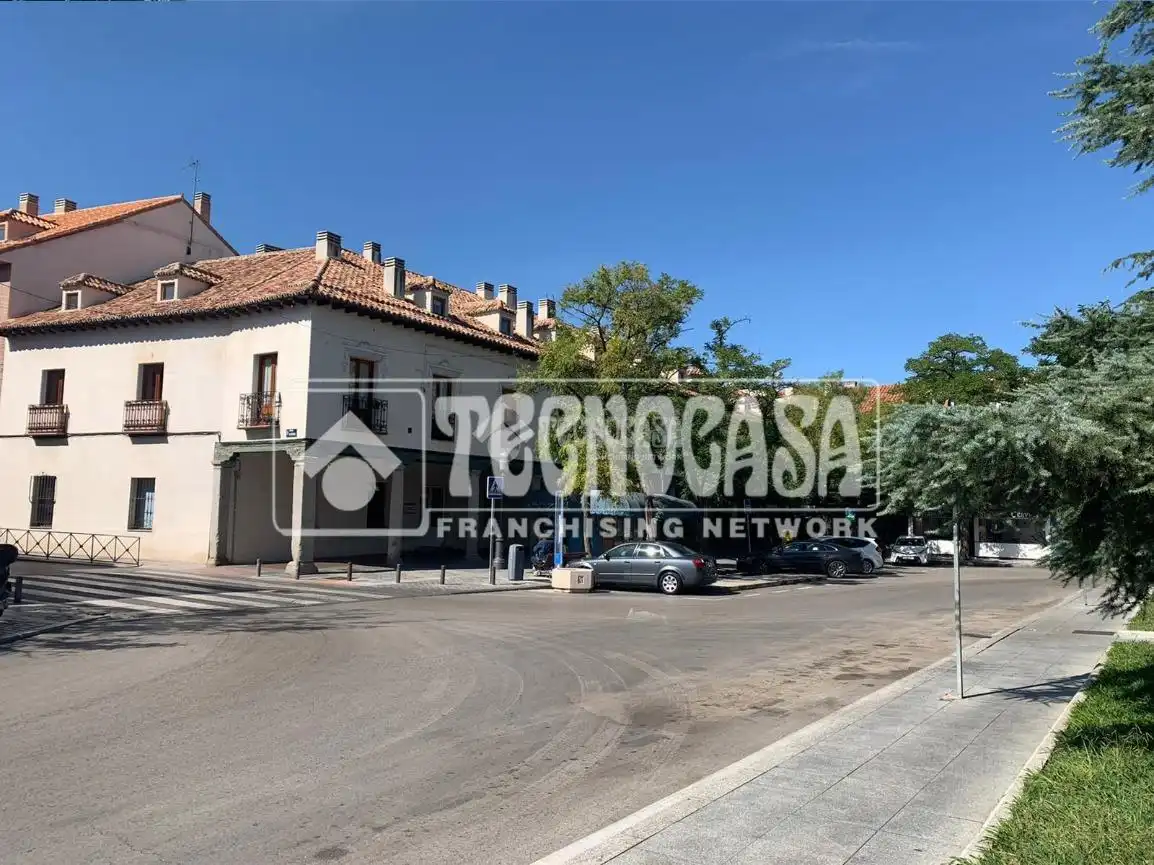 Exterior view of Garage for sale in Madrid
