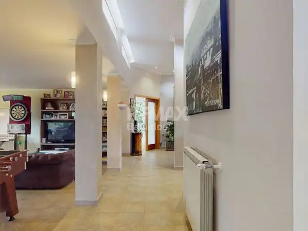 Casa o xalet en venda en A Cañiza   amb Calefacció, Jardí privat i Parquet