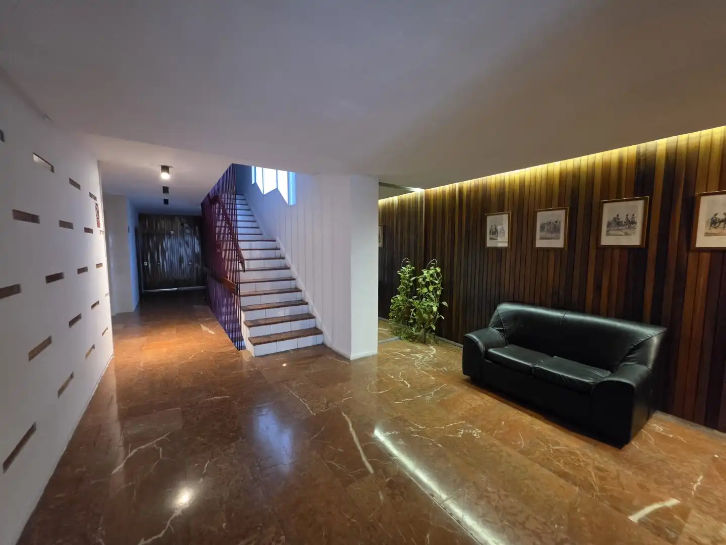 Piso en venta en  Sevilla Capital con Aire acondicionado