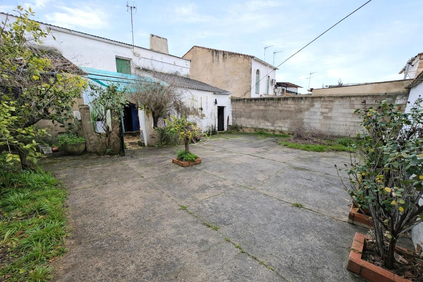 Vista exterior de Casa o chalet en venta en Mirandilla con Terraza