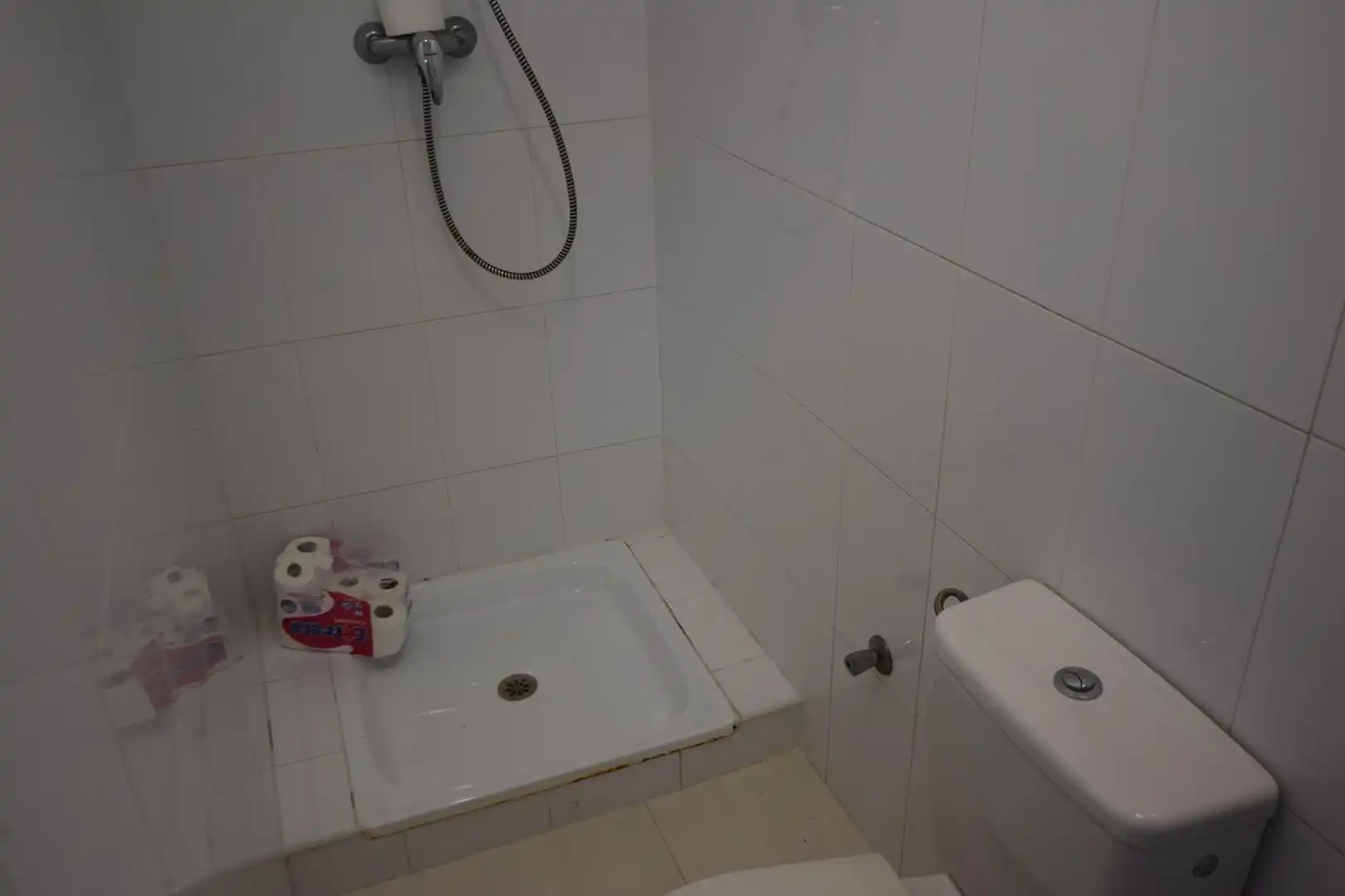 Baño de Nave industrial de alquiler en Alhaurín de la Torre