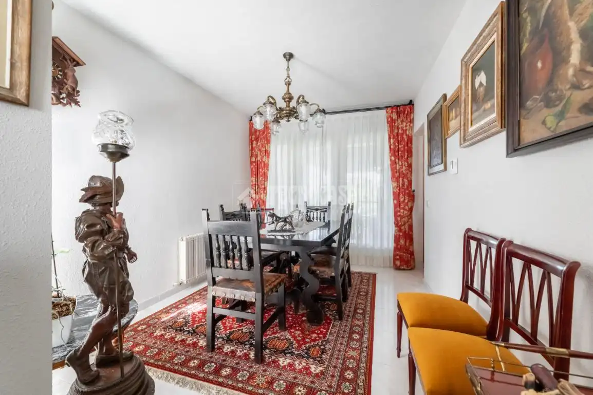 Comedor de Casa o chalet en venta en Torrelodones con Calefacción, Jardín privado y Piscina