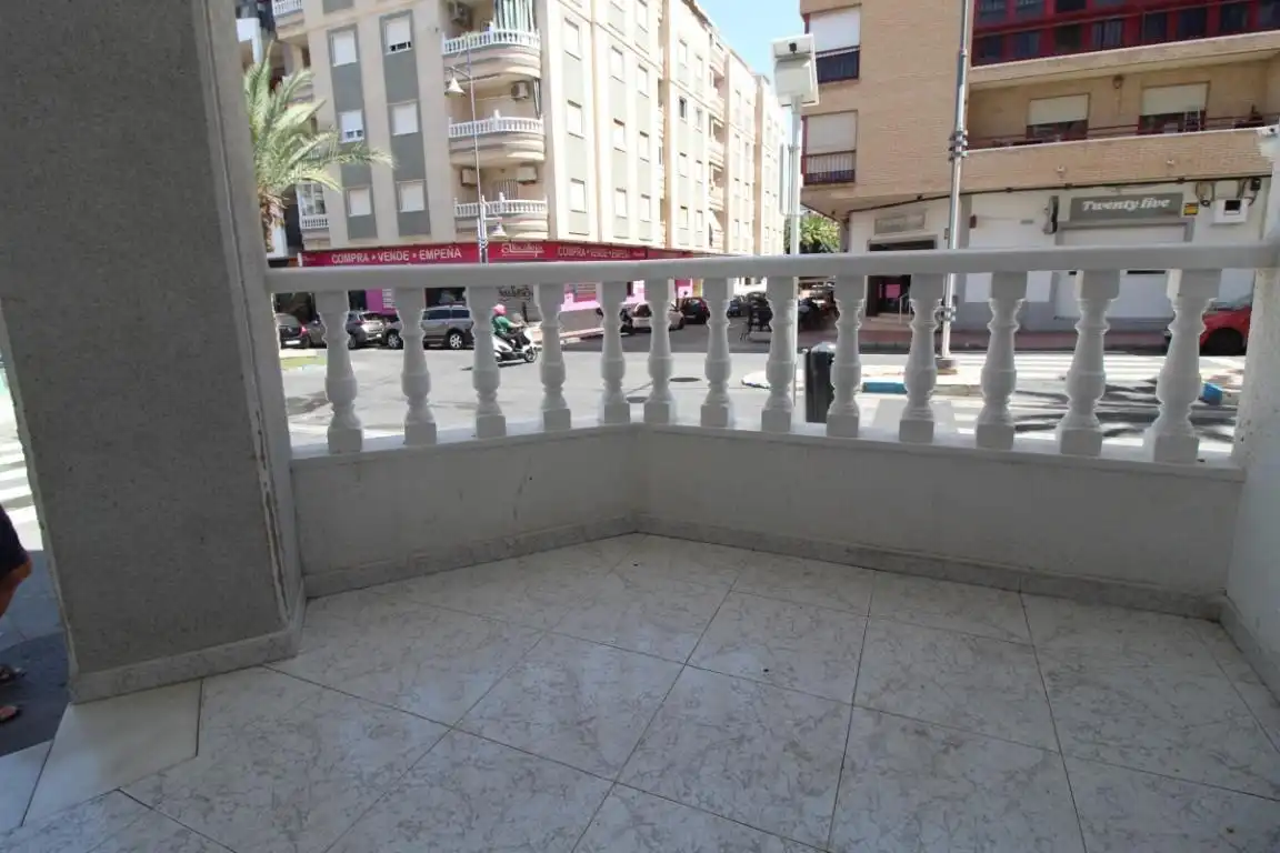 Terraza de Planta baja en venta en Torrevieja con Terraza