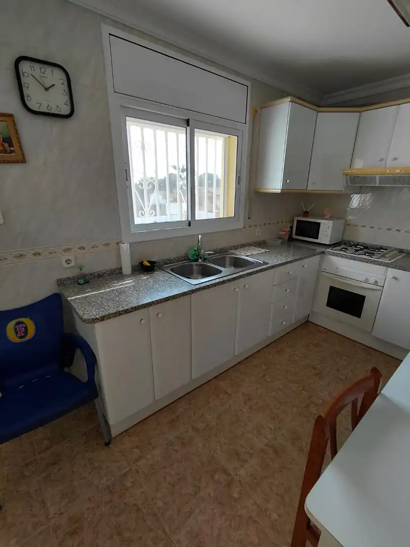 Cuina de Casa o xalet en venda en El Vendrell amb Calefacció, Jardí privat i Traster