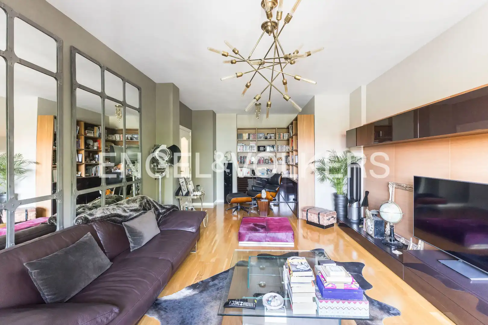 Sala de estar de Piso en venta en Madrid con Calefacción, Parquet y Terraza