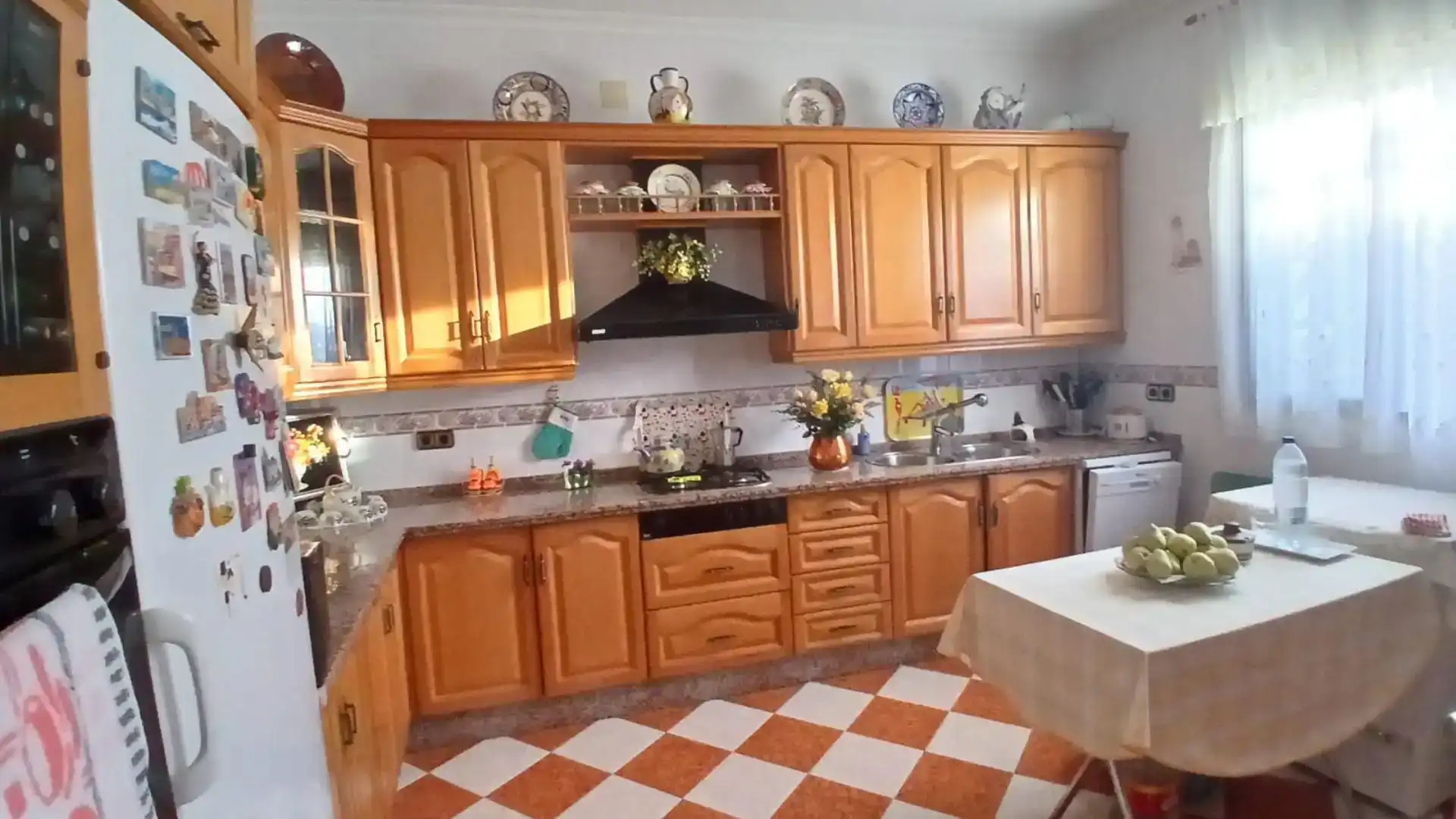 Cuina de Casa o xalet en venda en Lopera amb Aire condicionat, Jardí privat i Traster