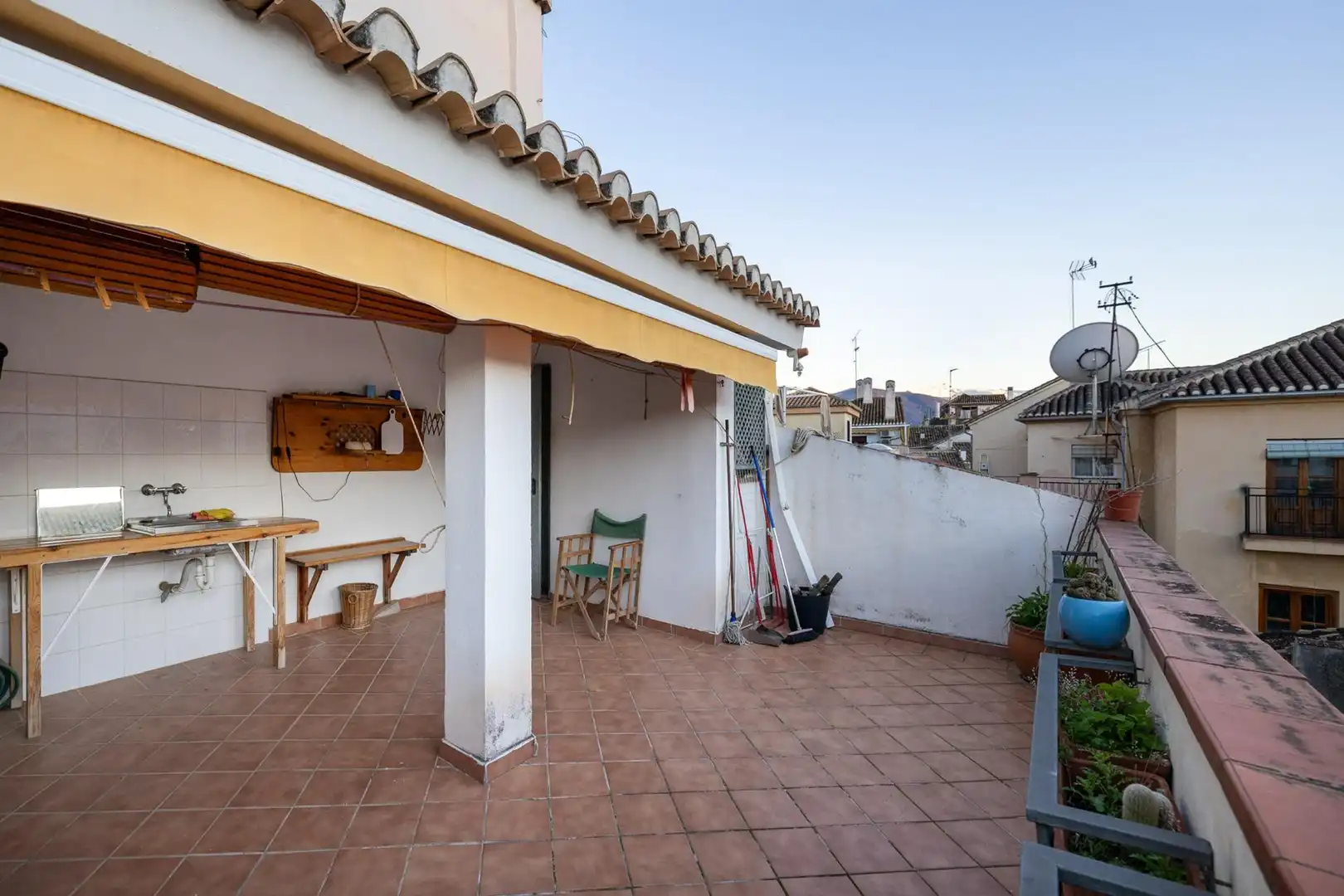 Terrassa de Casa o xalet en venda en Granada amb Aire condicionat, Terrassa i Moblat