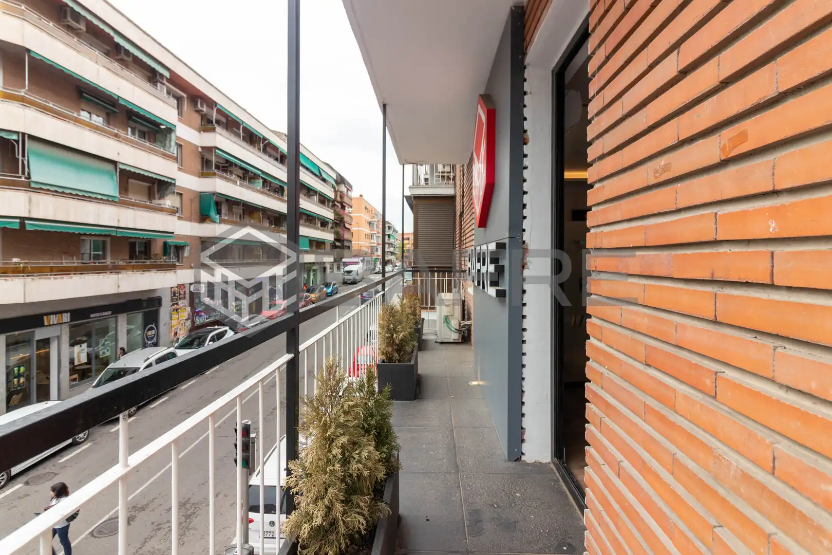 Vista exterior de Local de alquiler en Madrid