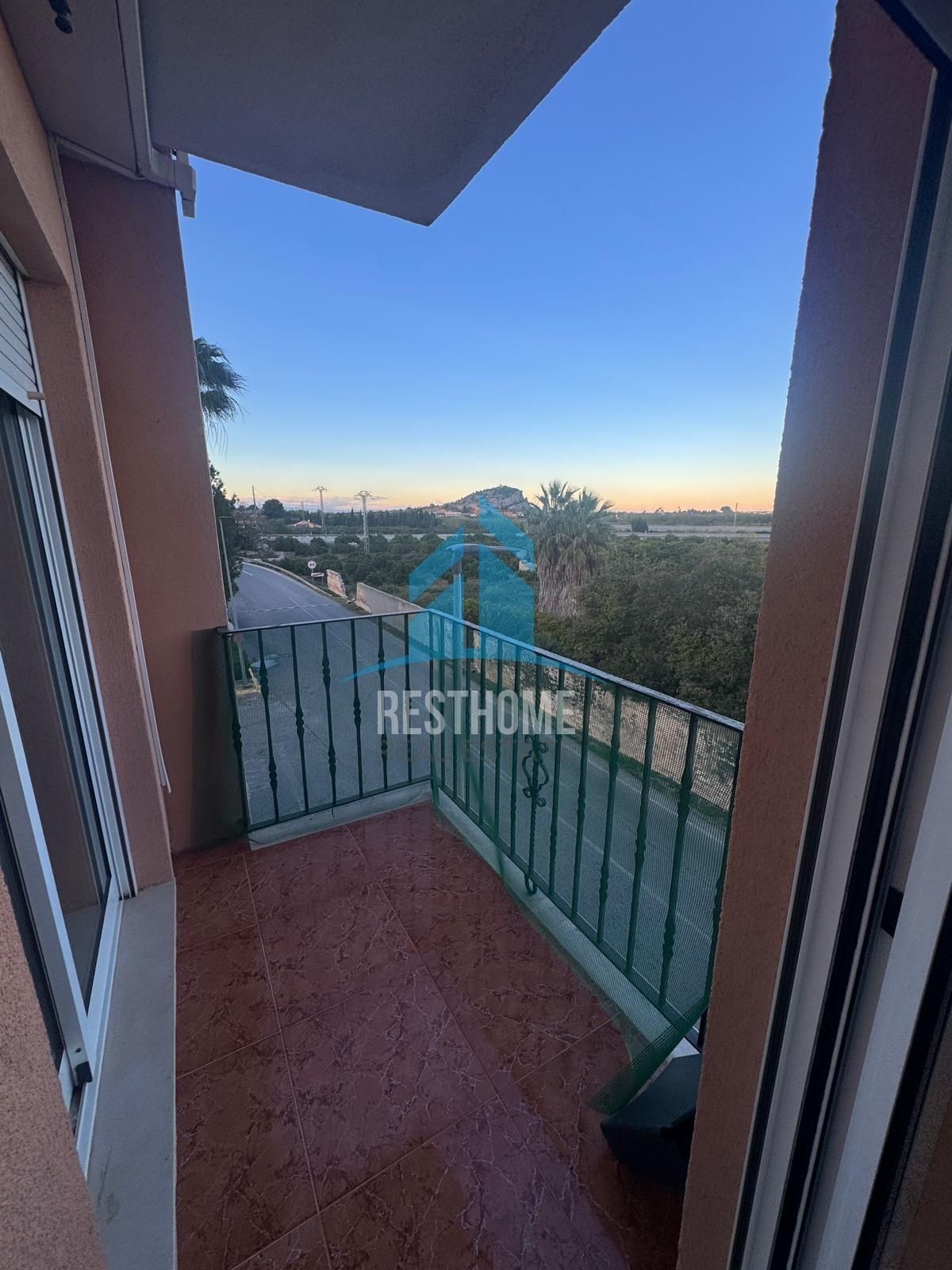 Vista exterior de Pis en venda en Corbera amb Aire condicionat, Calefacció i Balcó