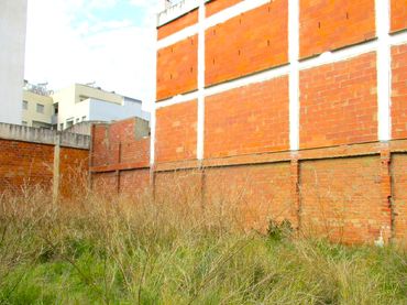 Terreny residencial en venda a Carrer de Marià Benlliure