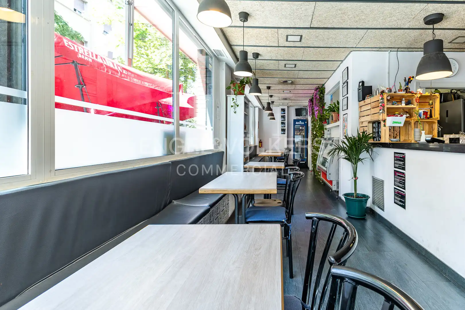 Local de lloguer en Barcelona amb Terrassa