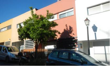 Piso en Venta en Calle Francisco Benitez Reyes 43 en Santiponce