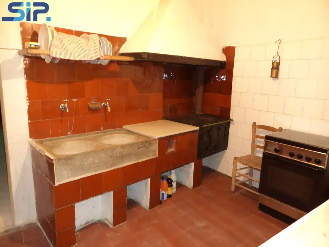 Cuina de Finca rústica en venda en Pontons